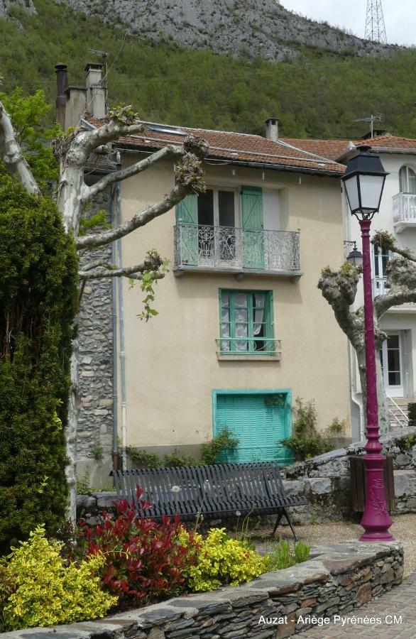 La Maison Des Vacances Auzat Exterior photo